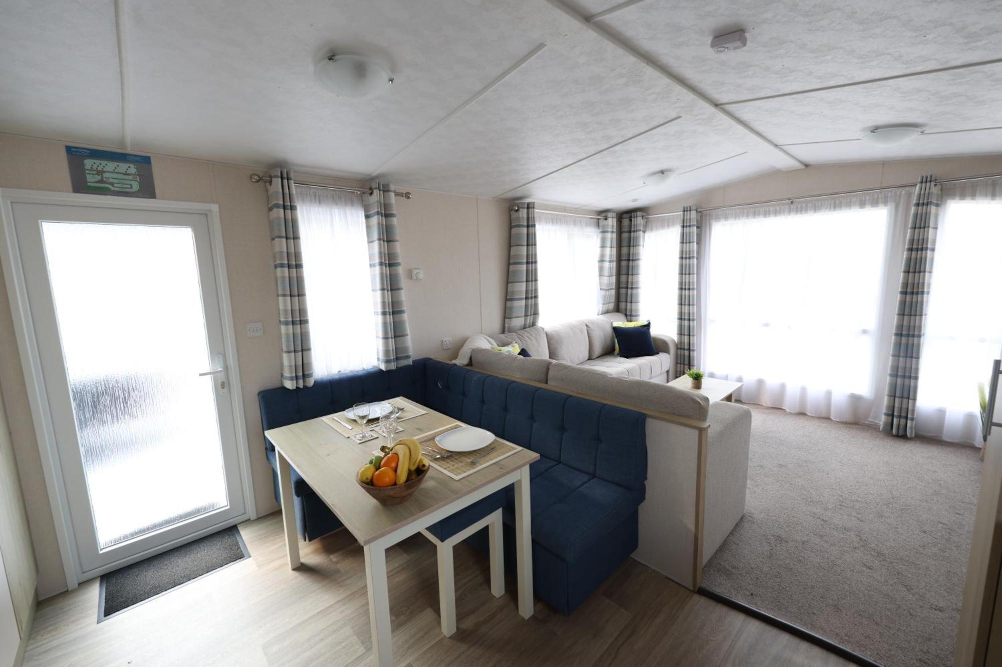 Mercury Yacht Harbour And Holiday Park Bursledon エクステリア 写真