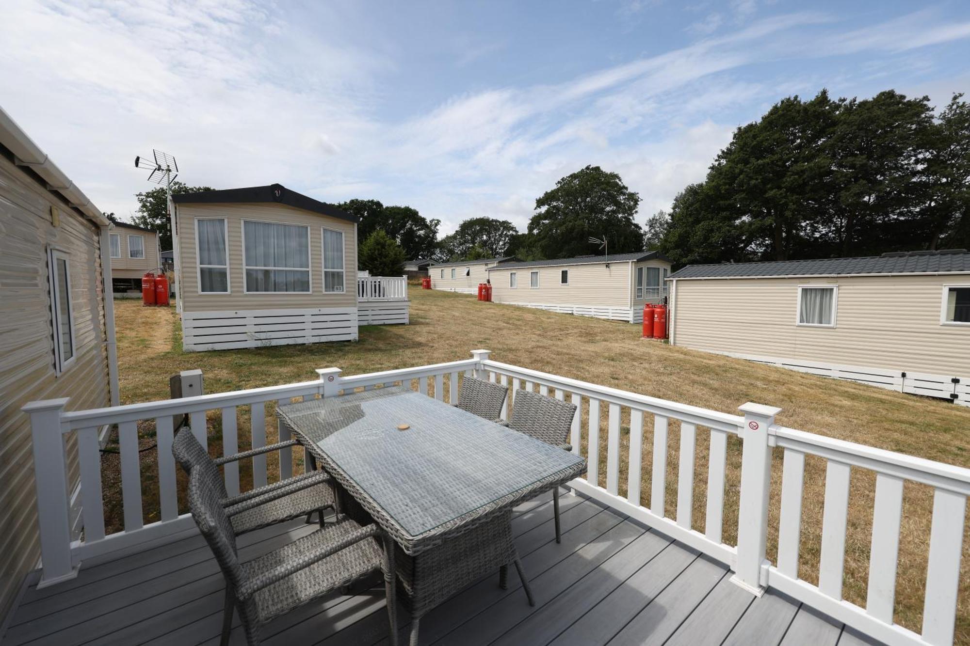 Mercury Yacht Harbour And Holiday Park Bursledon エクステリア 写真
