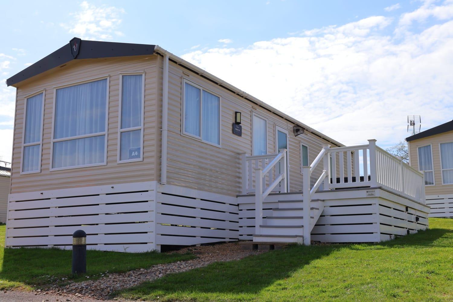 Mercury Yacht Harbour And Holiday Park Bursledon エクステリア 写真